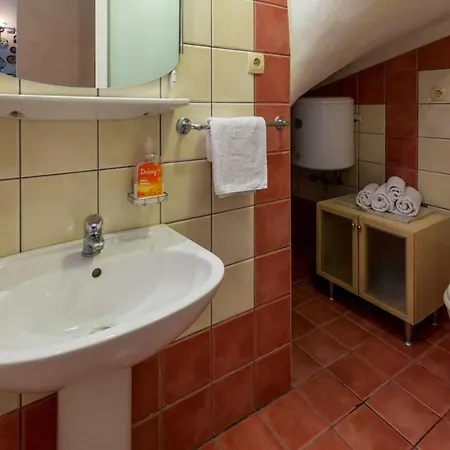 Leonarda Apartamento *